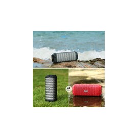 Bocina Bluetooth Inalámbrica Impermeable para Exterior REMAX RB-M12